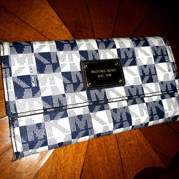 MICHAEL Michael Kors Handbags - MICHAEL KORS BLUE & WHITE WALLET